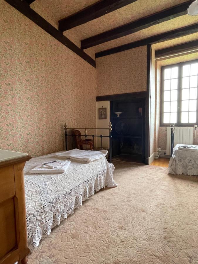Le Manoir Enchante Figeac Esterno foto